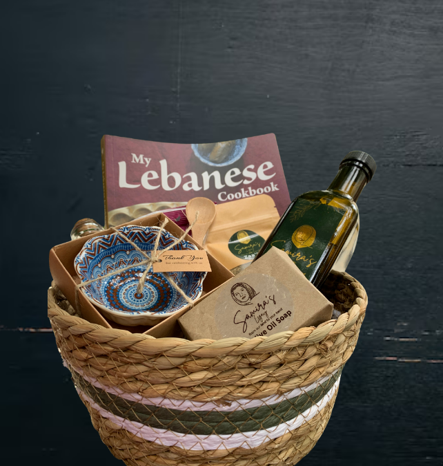 Large Gift Basket – Customizable
